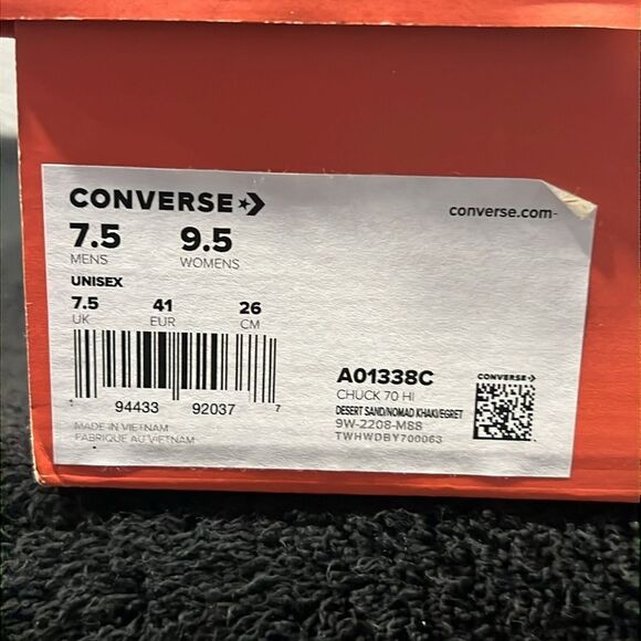 🔥 CONVERSE  Chuck 70 Cozy Utility Sneakers Desert Sand Women Sz 9.5 - Worn Once